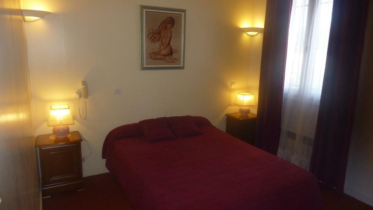 Longo Mai Hotel Arles Exterior photo